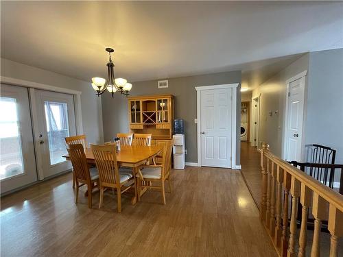 940 Willow Drive, Rivers, MB - Indoor Photo Showing Dining Room