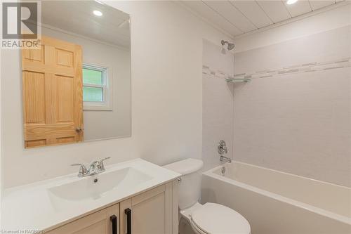3 George Street, Saugeen Shores, ON - Indoor Photo Showing Bathroom