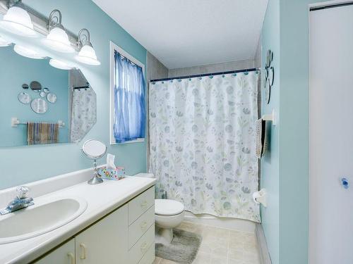 Salle de bains attenante Ã  la CCP - 241 Av. Des Glaïeuls, Gatineau (Aylmer), QC - Indoor Photo Showing Bathroom