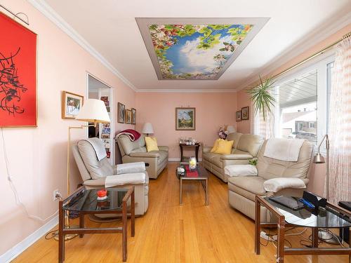 Living room - 4413 Rue Imperial, Montréal (Pierrefonds-Roxboro), QC - Indoor Photo Showing Living Room