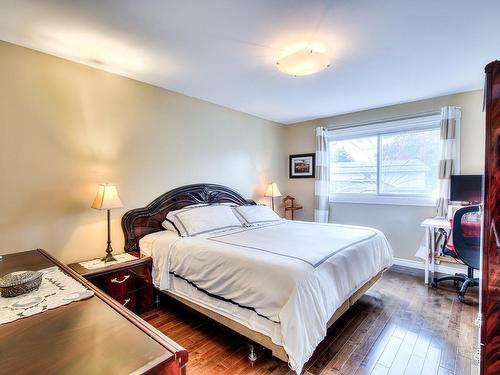 Master bedroom - 464 Place De Canterbury, Laval (Chomedey), QC - Indoor Photo Showing Bedroom