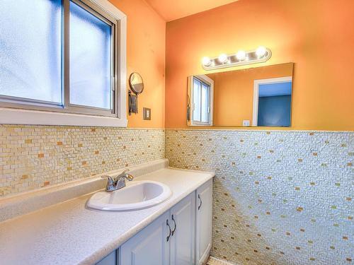 Ensuite bathroom - 464 Place De Canterbury, Laval (Chomedey), QC - Indoor Photo Showing Bathroom