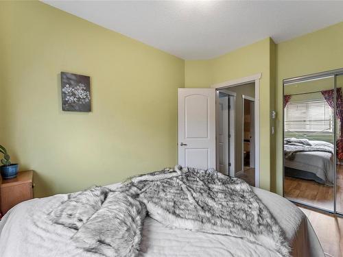 280 Carnell Dr, Lake Cowichan, BC - Indoor Photo Showing Bedroom