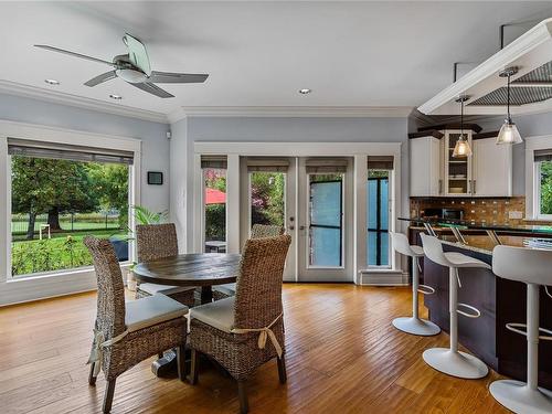 2050 Troon Crt, Langford, BC - Indoor Photo Showing Dining Room