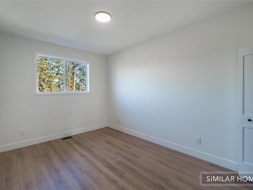622 Eighth St, Nanaimo, BC - Indoor Photo Showing Other Room