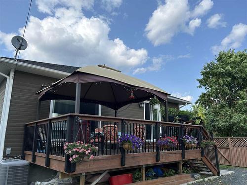 641 Second Street E, Fort Frances, ON - Outdoor With Deck Patio Veranda