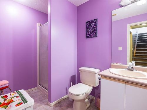 21-2710 Allenby Way, Vernon, BC - Indoor Photo Showing Bathroom