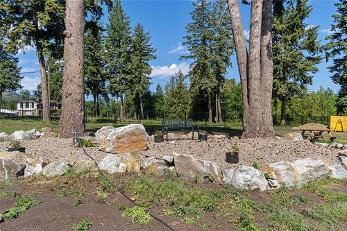 91-2932 Buckley Road, Sorrento, BC 