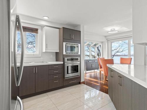 Cuisine - 7150 Place Turenne, Brossard, QC - Indoor Photo Showing Kitchen With Upgraded Kitchen