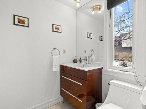 Salle d'eau - 7150 Place Turenne, Brossard, QC - Indoor Photo Showing Bathroom