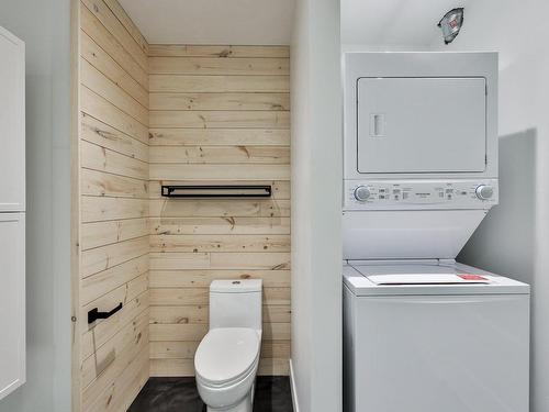 Salle de bains - 60 Rue Louis-Xiv, Saint-Côme, QC - Indoor Photo Showing Laundry Room