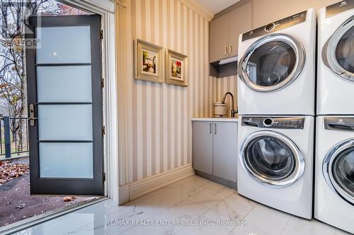 2165 Effingham St, Pelham, ON - Indoor Photo Showing Laundry Room