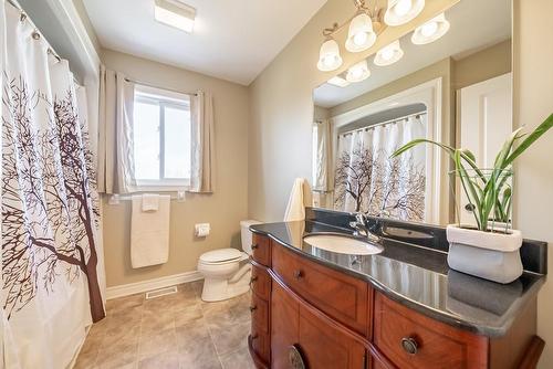 4 pc bathroom on second floor - 24 Lakeridge Boulevard, Lowbanks, ON - Indoor Photo Showing Bathroom