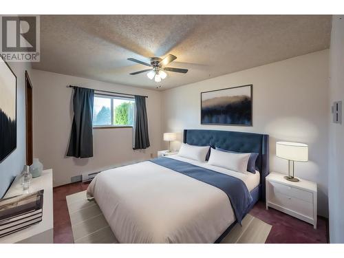 5020 Weldon Avenue, Summerland, BC - Indoor Photo Showing Bedroom