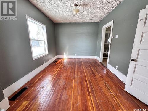 605 2Nd Avenue, Kinley, SK - Indoor Photo Showing Other Room