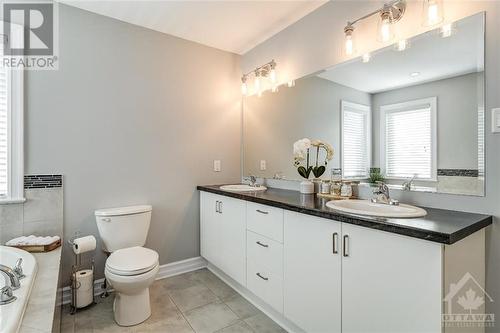 701 Mashkig Avenue, Ottawa, ON - Indoor Photo Showing Bathroom