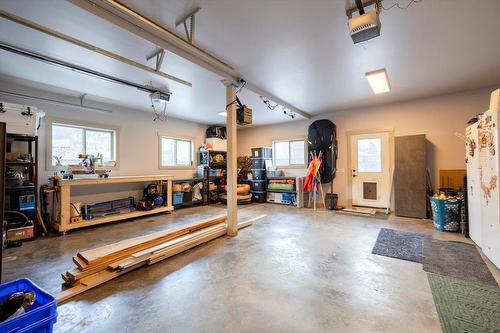 2221 Black Hawk Drive, Sparwood, BC - Indoor Photo Showing Garage