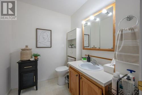 298 Yorkton Avenue Unit# 303, Penticton, BC - Indoor Photo Showing Bathroom