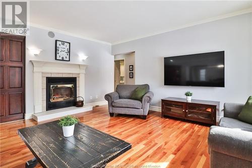7 Woodland Dr, Galloway, NB - Indoor Photo Showing Living Room With Fireplace