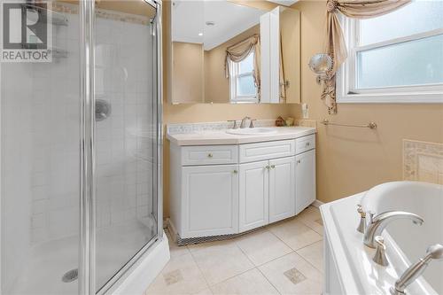 1531 County Road 2 Road, Augusta, ON - Indoor Photo Showing Bathroom