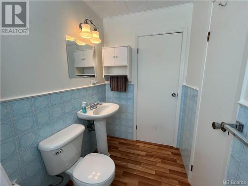 15 Mcelroy Road, Beechwood, NB - Indoor Photo Showing Bathroom