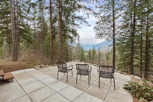 6189 Paradise Valley Road, Winlaw, BC - Outdoor