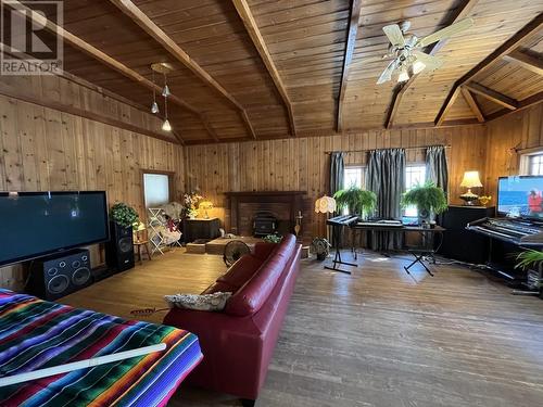 8062-8082 N Cariboo 97 Highway, Mcleese Lake, BC - Indoor Photo Showing Other Room With Fireplace