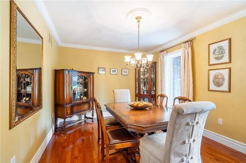 61 Aberdeen Avenue, Mount Hope, ON - Indoor Photo Showing Dining Room