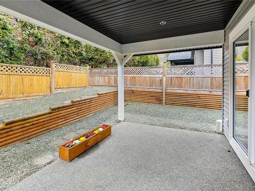 17-5450 Tomswood Rd, Port Alberni, BC - Outdoor With Deck Patio Veranda