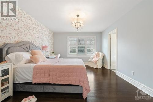 30 Oriole Drive, Ottawa, ON - Indoor Photo Showing Bedroom