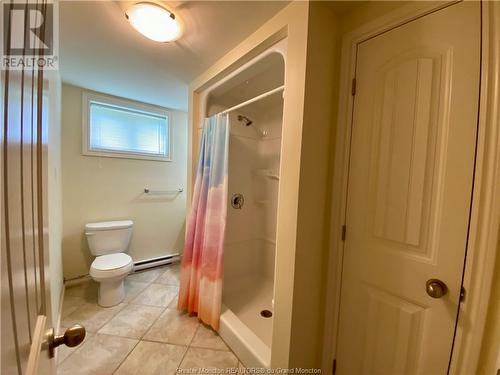 162 Oak Ridge Dr, Moncton, NB - Indoor Photo Showing Bathroom