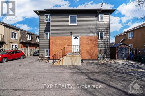 358 Winston Avenue, Ottawa, ON - Outdoor With Exterior