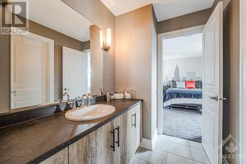 116 Westphalian Avenue, Ottawa, ON - Indoor Photo Showing Bathroom