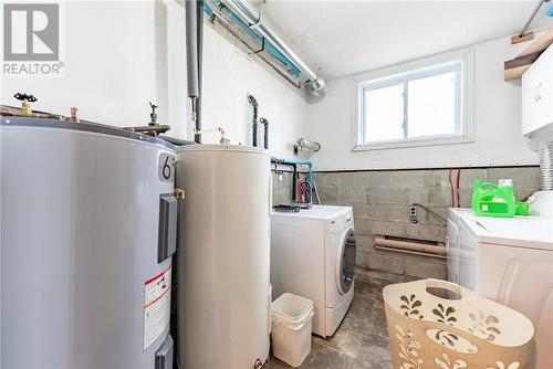 298 Notre Dame, Azilda, ON - Indoor Photo Showing Laundry Room