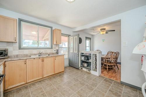 78 London Street N, Hamilton, ON - Indoor Photo Showing Kitchen With Double Sink
