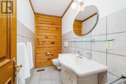 14188 Winston Churchill Blvd, Caledon, ON - Indoor Photo Showing Bathroom
