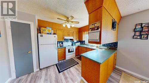 105 Dorchester Place, Moosomin, SK - Indoor Photo Showing Kitchen