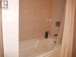Ceramic shower with a jet tub! - 