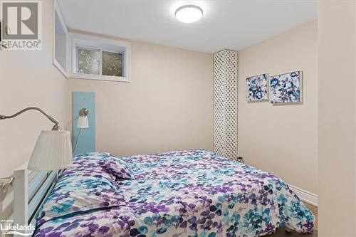 1006 Victor Neimi Lane, Haliburton, ON - Indoor Photo Showing Bedroom