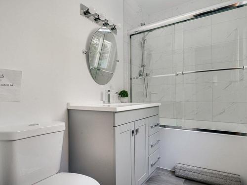 Bathroom - 361 Ch. De Chertsey, Sainte-Marguerite-Du-Lac-Masson, QC - Indoor Photo Showing Bathroom