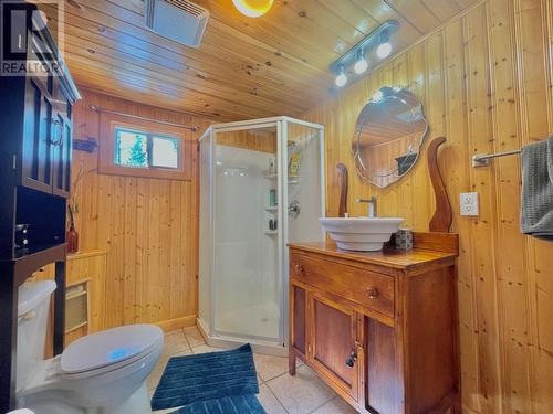 54 Terra Nova Road, Town Of Terra Nova, NL - Indoor Photo Showing Bathroom