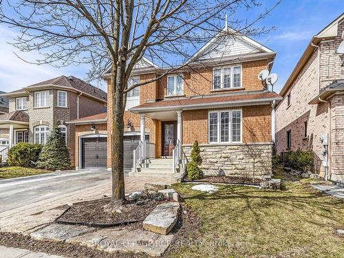 147 Trailhead Ave, Newmarket, ON - Outdoor With Facade