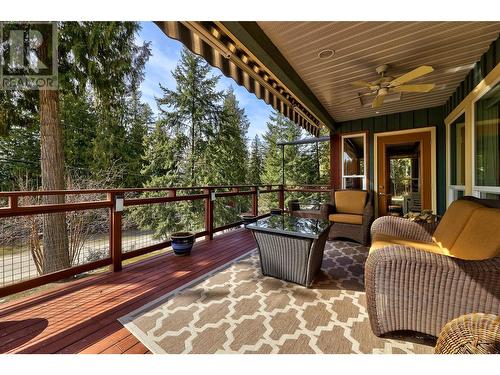 7815 Columbia Drive, Anglemont, BC - Outdoor With Deck Patio Veranda With Exterior