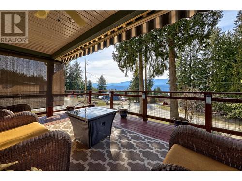 7815 Columbia Drive, Anglemont, BC - Outdoor With Deck Patio Veranda With Exterior
