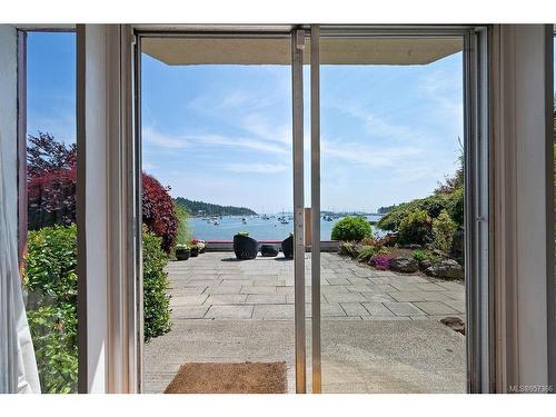 10655 Blue Heron Rd, North Saanich, BC - Outdoor With Body Of Water With View