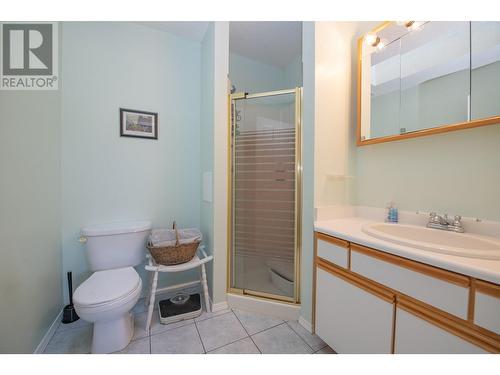1038 11 Avenue Unit# 15, Vernon, BC - Indoor Photo Showing Bathroom