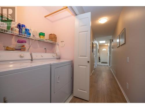 1038 11 Avenue Unit# 15, Vernon, BC - Indoor Photo Showing Laundry Room