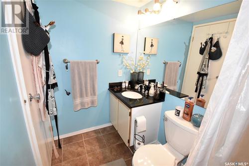 207 2727 Victoria Avenue, Regina, SK - Indoor Photo Showing Bathroom