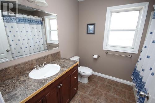 6109 Saint Martin Place, Oliver, BC - Indoor Photo Showing Bathroom