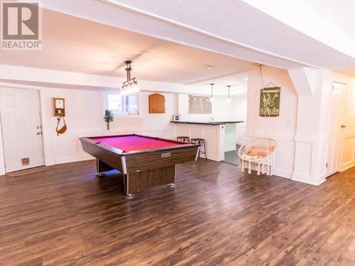 4620 Redonda Ave, Powell River, BC - Indoor Photo Showing Living Room